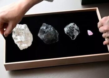 دومین الماس بزرگ جهان در انتظار قیمت‌گذاری
