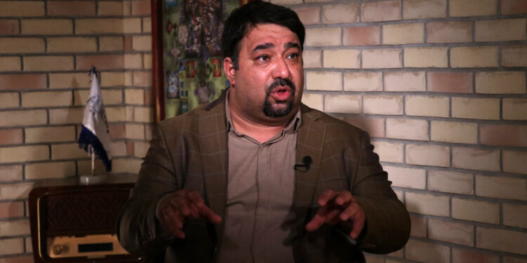 ببینید