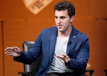 توصیه مدیرعامل Airbnb در عصر هوش مصنوعی: مهارت‌هایی بیاموزید که همیشه ضروری خواهند بود