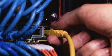 گذشت ۲۰ روز از آغاز اختلال اینترنت در ایران/ وضعیت دسترسی‌ها رو به بهبود اما کنترل‌شده