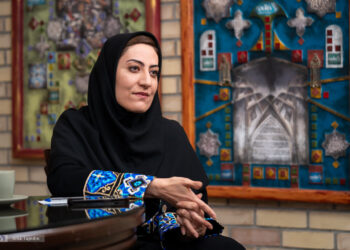 ببینید