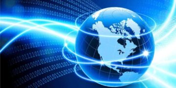 وزیر پیشین ارتباطات: کیفیت اینترنت باید دست‌کم به سطح قبل بازگردد / محدودیت‌ها راه‌حل پایداری نیست