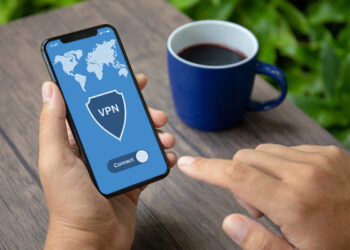 معاون وزیر ارتباطات: فیلترشکن‌ها به یک حفره امنیتی و اقتصادی برای کشور تبدیل شده‌اند